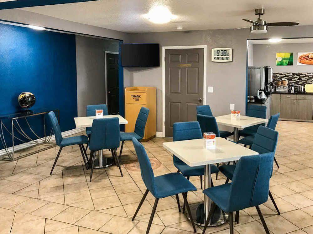 סן אנטוניו Quality Inn I-10 East Near Frost Bank Center מראה חיצוני תמונה